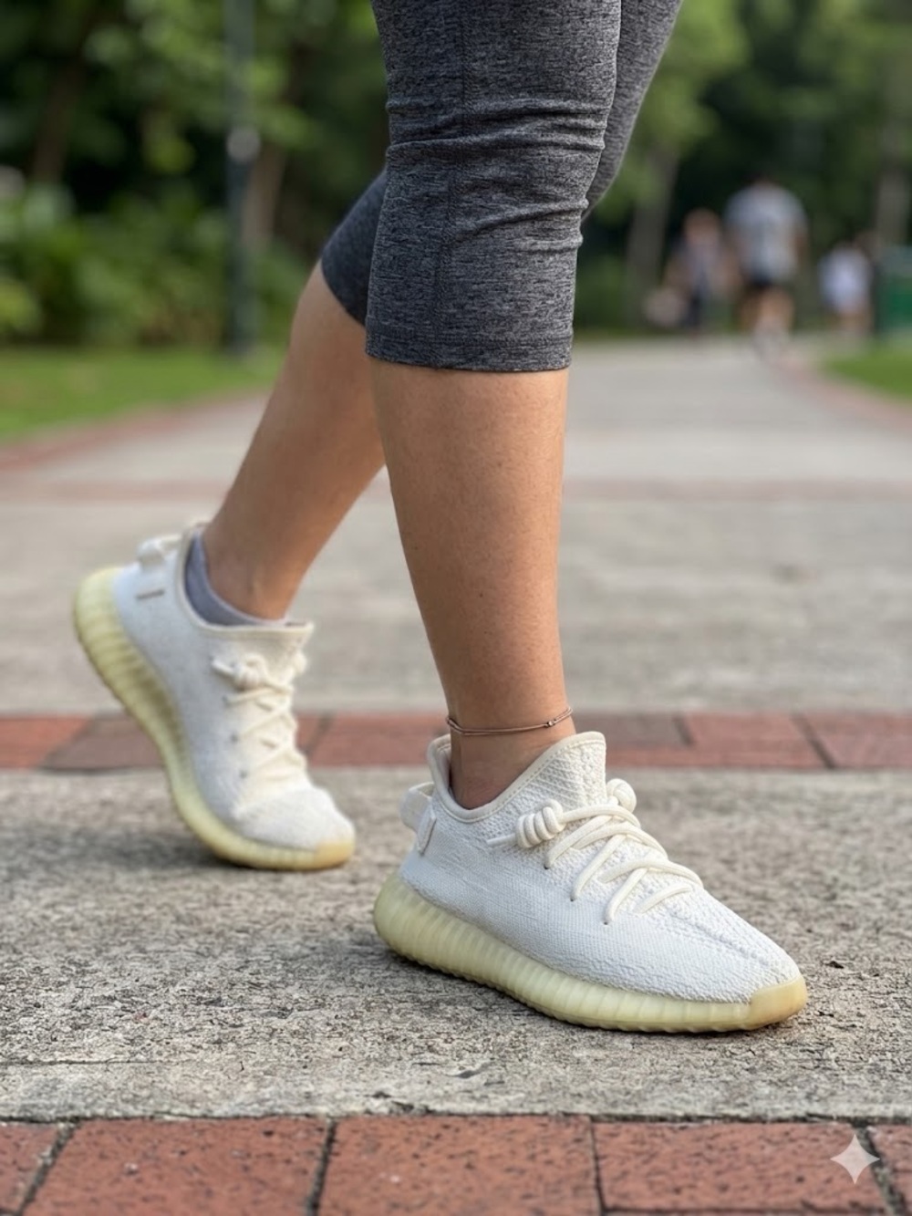 🧡| Yeezy Boost 350 V2 Cream and White